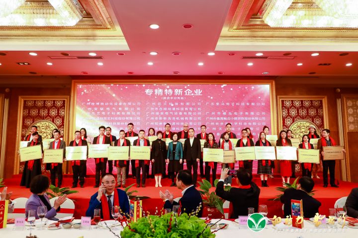 ec264e41c53deac3e4ce2fef3493a27.jpg